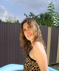 <p class='ppt-number'> 0137 77728 315</p><p class='ppt-pricing-de'>1 €/Anruf MoFu Tarif abweichend</p>