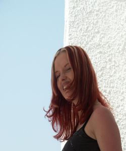 <p class='ppt-number'>09005 208 908 383</p><p class='ppt-pricing-de'>1,99 Euro/Min. im dt. Festnetz - Mobilnetz ggf. abweichend</p>